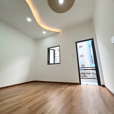 Bán nhà 1 trệt 1 lầu mới đẹp, hẻm (# 3m, lộ giới 5m), gần chợ Tăng Nhơn Phú B (quận 9), TP Thủ Đức 