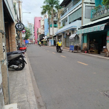 Chuyển nhượng Biệt thự cũ, đường Bùi Thị Xuân, phường 2 Tân Bình;