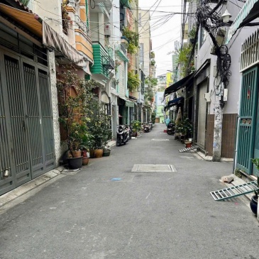 Bán nhà hẻm 1 sẹc (rộng 4-4,5m), Cô Bắc, phường 1, quận Phú Nhuận (từ nhà ra # 150m);