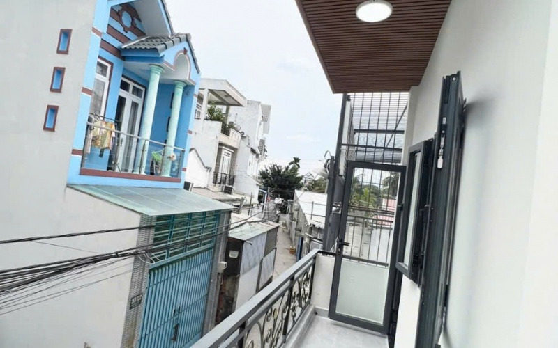 Bán nhà 1 trệt 1 lầu mới đẹp, hẻm (# 3m, lộ giới 5m), gần chợ Tăng Nhơn Phú B (quận 9), TP Thủ Đức 
