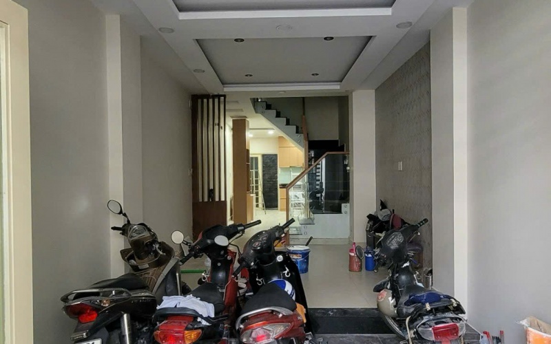 Bán nhà đường Trần Đình Xu, ngay Nhà thờ Cầu Kho, quận 1, TP HCM
