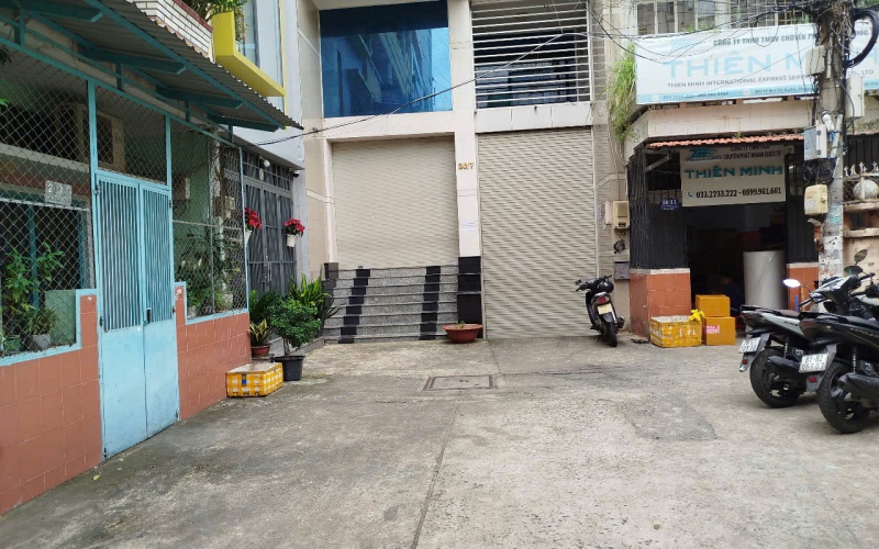 Chuyển nhượng Biệt thự cũ, đường Bùi Thị Xuân, phường 2 Tân Bình;