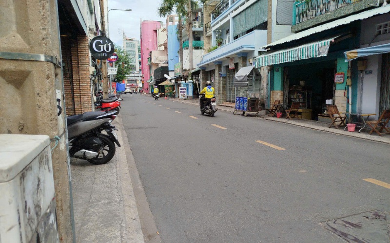Chuyển nhượng Biệt thự cũ, đường Bùi Thị Xuân, phường 2 Tân Bình;