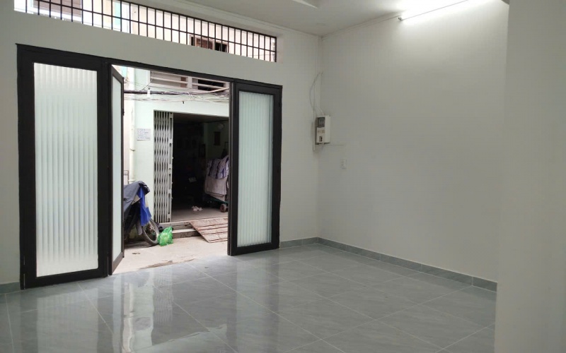 Cho thuê nhà mới, cách chợ Thị Nghè 500m