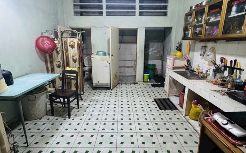 Bán nhà hẻm 4m (100m ra Điện Biên Phủ, P25, Bình Thạnh); 