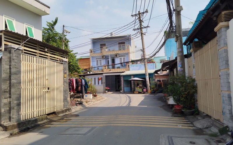 Bán nhà mặt tiền đường 836 Phú Hữu, Thủ đức cũ